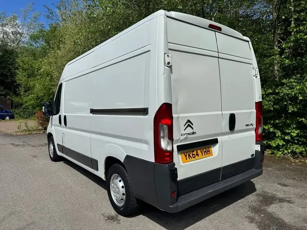 Used Citroën Relay 130 HP (95 kW) 2014 White Van