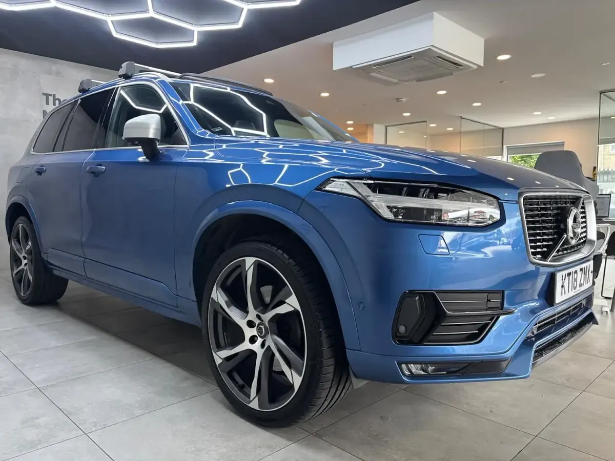 Used Volvo XC90 R-Design Pro 235 HP (172 kW) 2018 Blue SUV