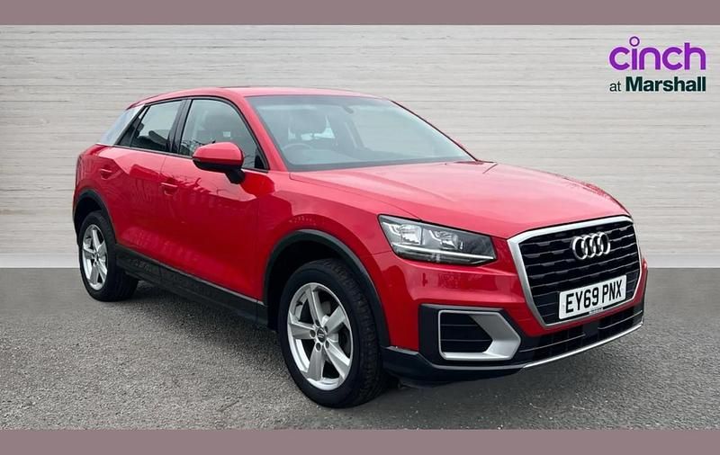 Used Audi Q2 Sport 113 HP (83 kW) 2019 Red SUV