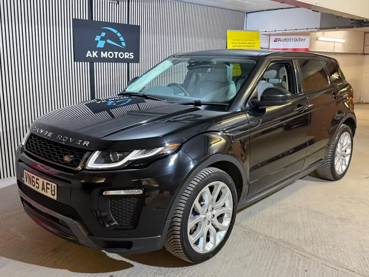 Used Land Rover Range Rover evoque HSE Dynamic 2015 Black Estate