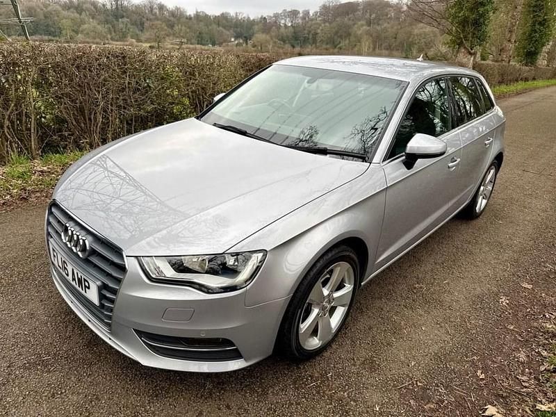 Used Audi A3 Sportback Sport 125 HP (91 kW) 2016 Silver Hatchback