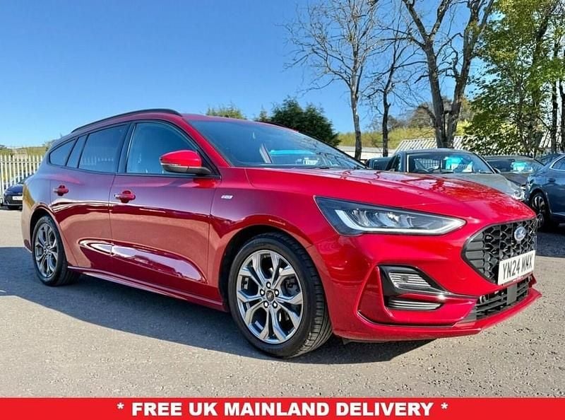 Used Ford Focus ST-Line 155 HP (114 kW) 2024 Red Estate