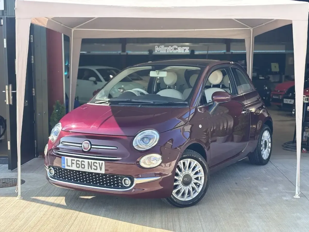 Used Fiat 500 Lounge 2016 Red Hatchback