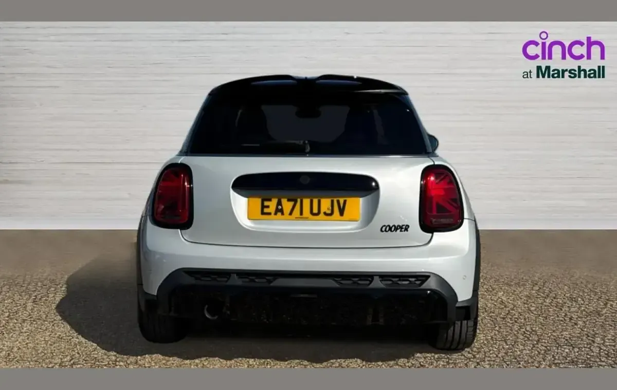 Used Mini Cooper Sport 134 HP (98 kW) 2021 Silver Hatchback