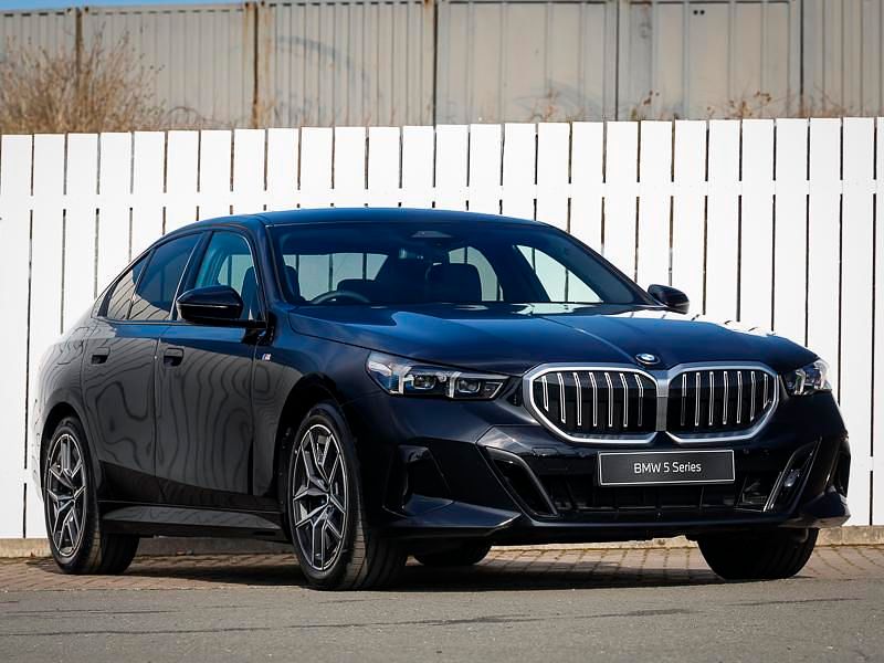 New BMW 520 M Sport 208 HP (152 kW) 2025 Black Sedan