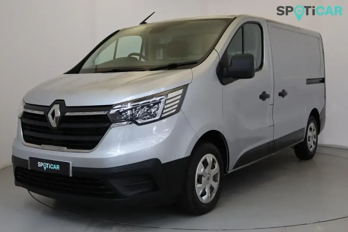 Used Renault Trafic Business 128 HP (94 kW) 2023 Grey