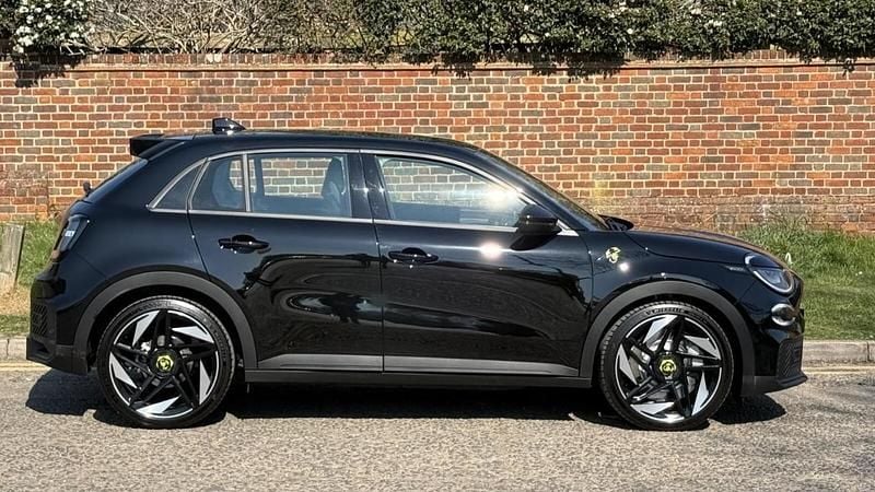 Used Abarth 600e 174 kW (237 HP) 2025 Black SUV