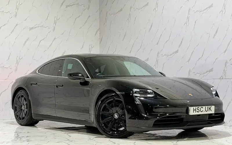 Usado Porsche Taycan 389 kW (530 HP) 2023 Sedan