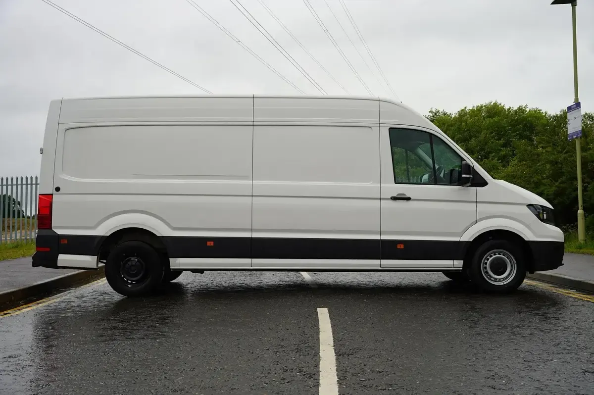 Used VW Crafter 140 HP (102 kW) 2025 White Van