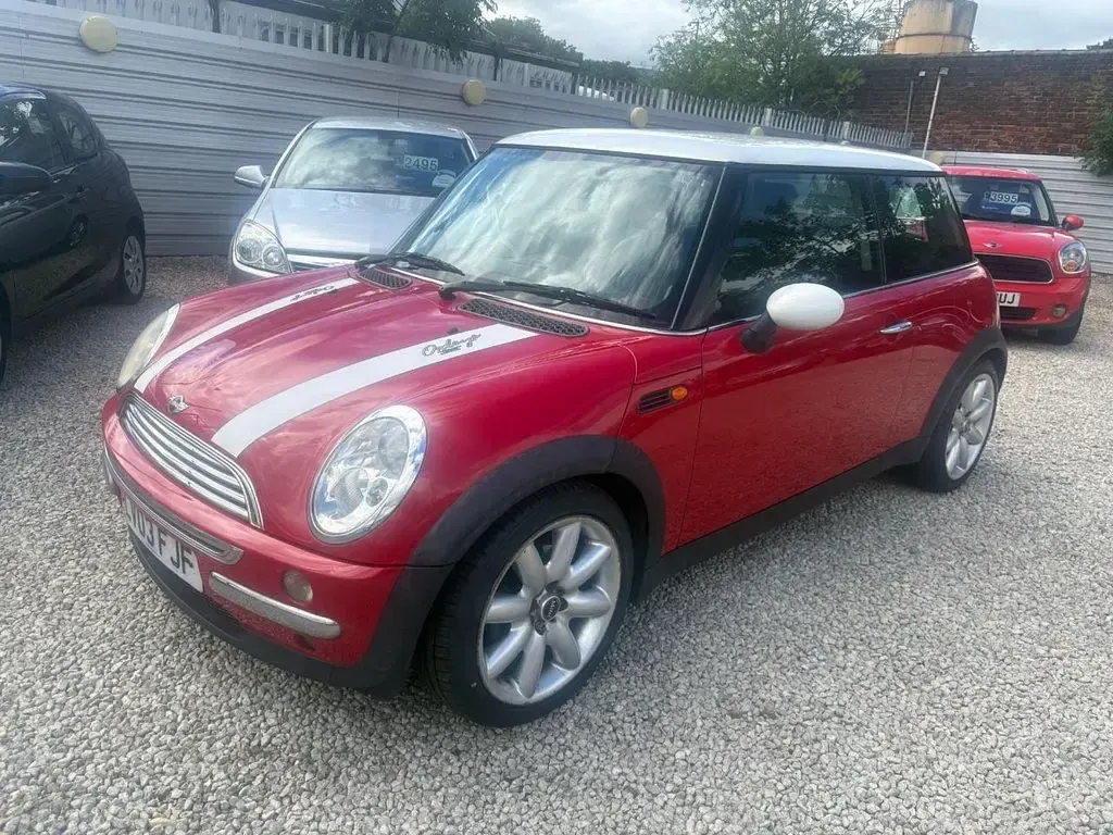 Used Mini Cooper Hatch 2003 Red Hatchback