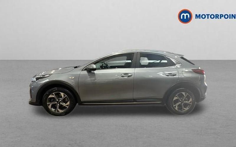 Begagnad Kia XCeed 160 HK (117 kW) 2022 Silver SUV