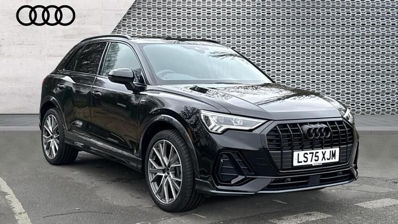 New Audi Q3 Black Edition 150 HP (110 kW) 2025 Black SUV