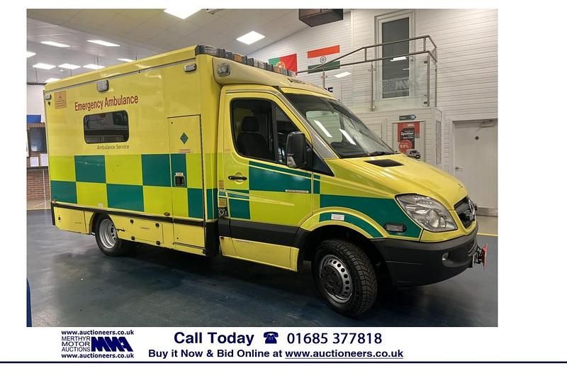 Yellow Used 2012 Mercedes Sprinter Van | £4,790 (Good price) - Image 1/4