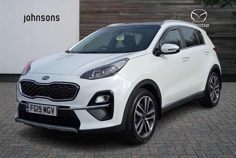Used Kia Sportage 136 HP (100 kW) 2019 White SUV