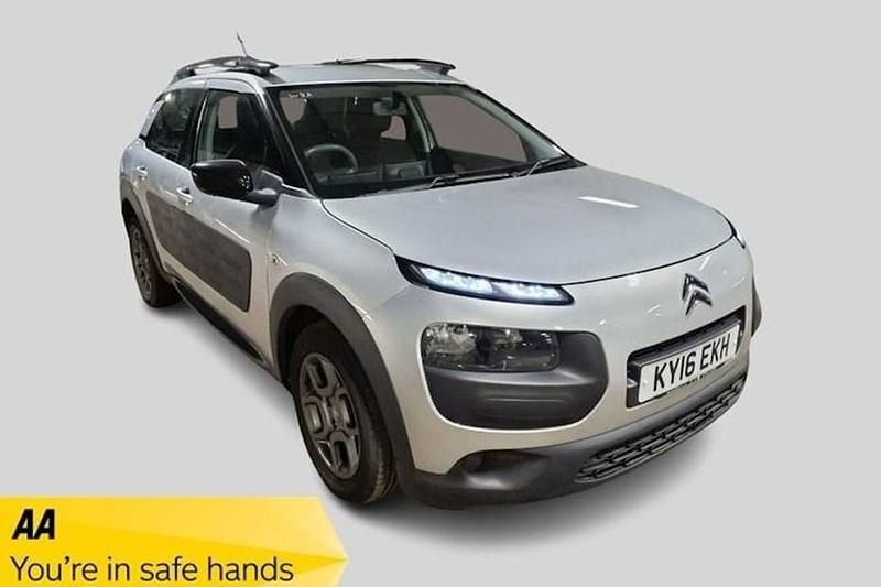 Used Citroën C4 Cactus Feel 110 HP (80 kW) 2016 Silver Hatchback