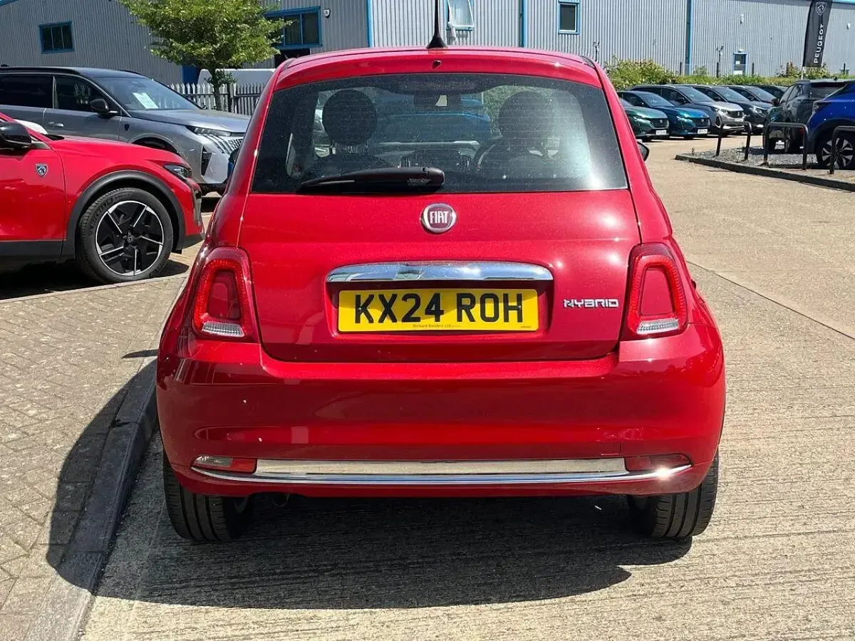 Used Fiat 500 S 70 HP (51 kW) 2024 Red Hatchback