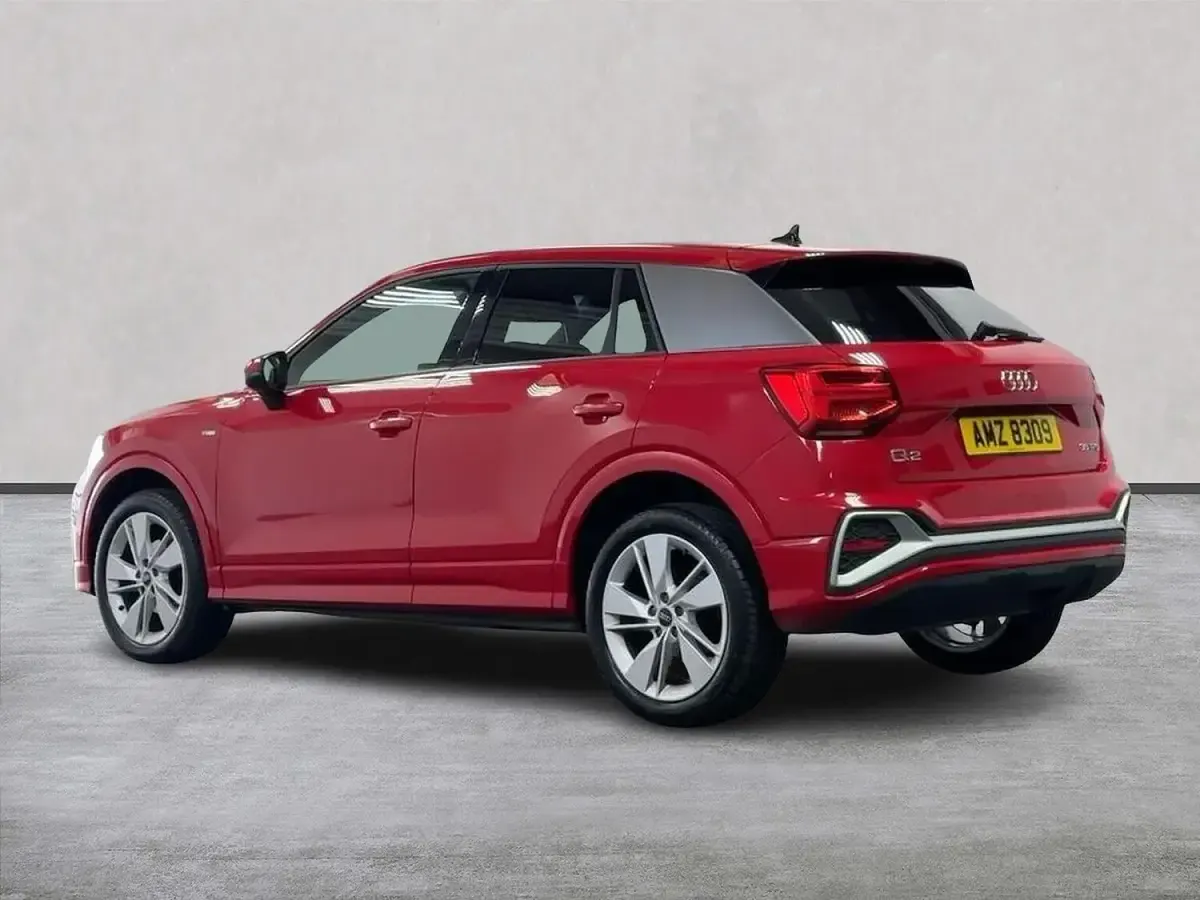Used Audi Q2 S-Line 150 HP (110 kW) 2023 Red SUV