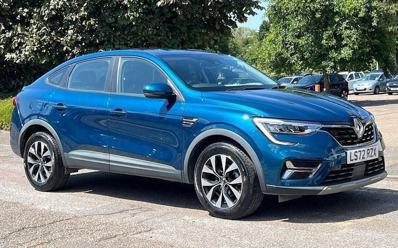 Metallic zanzibar blue Used 2021 Renault Arkana Iconic SUV | £15,545 (Fair price) - Image 1/3