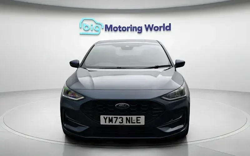 Used Ford Focus ST-Line X 125 HP (91 kW) 2023 Blue Hatchback
