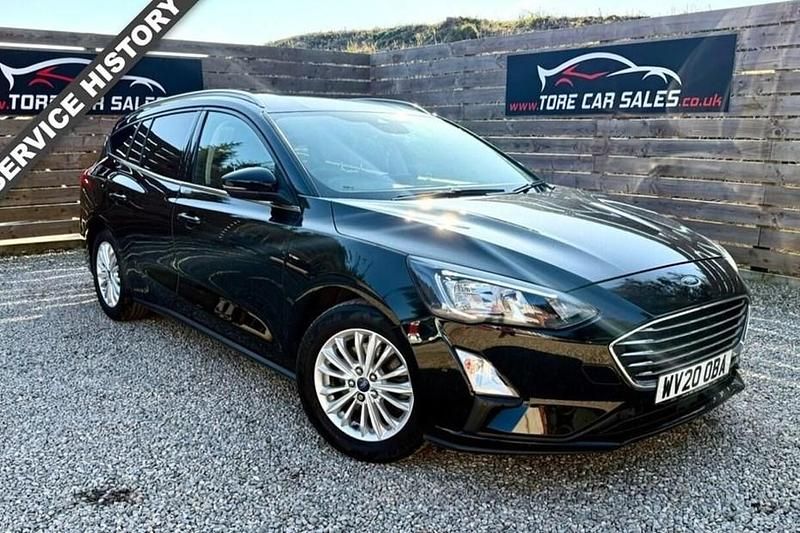 Used Ford Focus Titanium 120 HP (88 kW) 2020 Black Estate