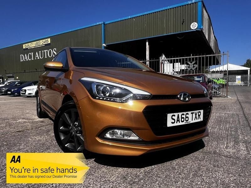Orange Used 2016 Hyundai i20 Premium Hatchback | £6,995 (Fair price) - Image 1/4