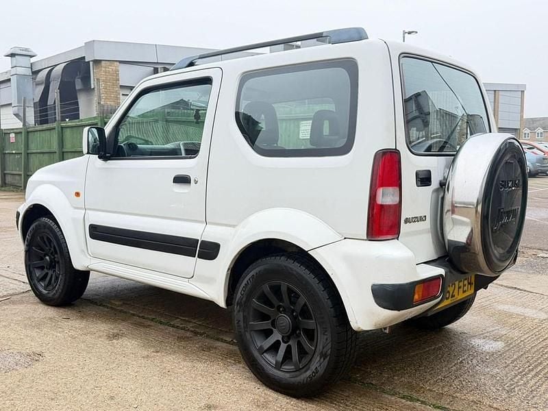 Używany Suzuki Jimny SZ3 2012 Biały SUV
