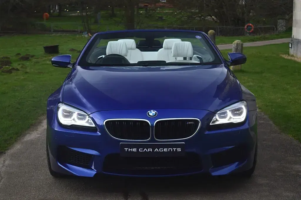 Used BMW M6 Cabriolet Luxury Line 560 HP (411 kW) 2017 Blue Cabriolet