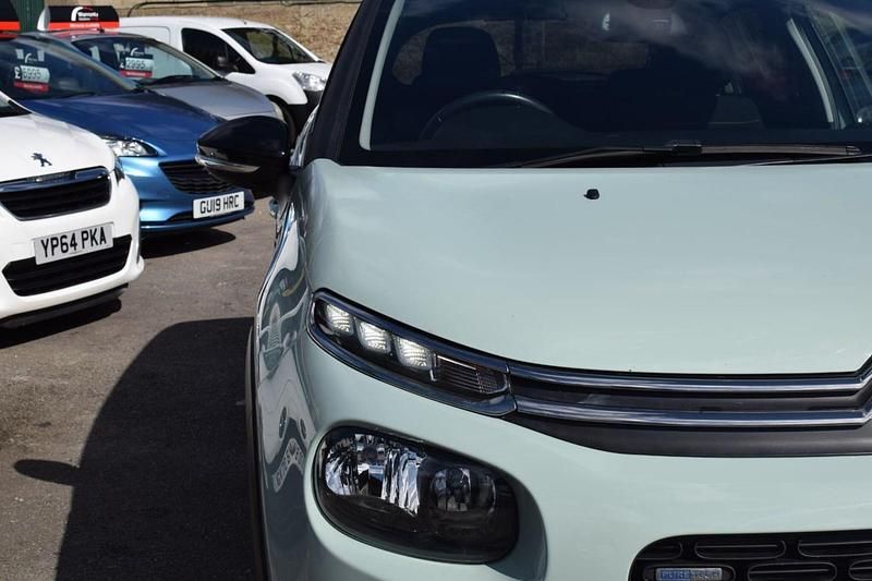Used Citroën C3 Flair 2017 Green Hatchback