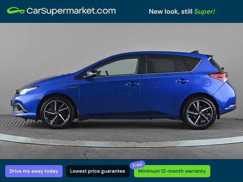 Used Toyota Auris Design 136 HP (100 kW) 2018 Blue/black Hatchback