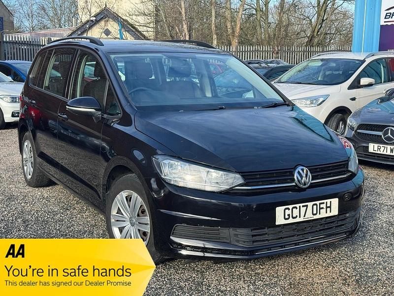 Used VW Touran S 115 HP (84 kW) 2017 Black MPV