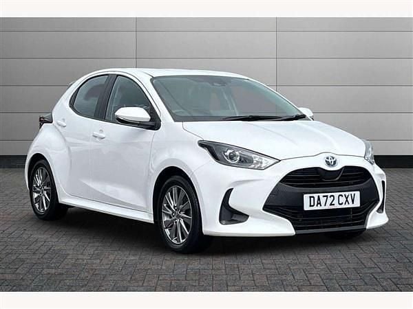Used 2022 Toyota Yaris Hatchback | £15,850 (Good price) - Image 1/4