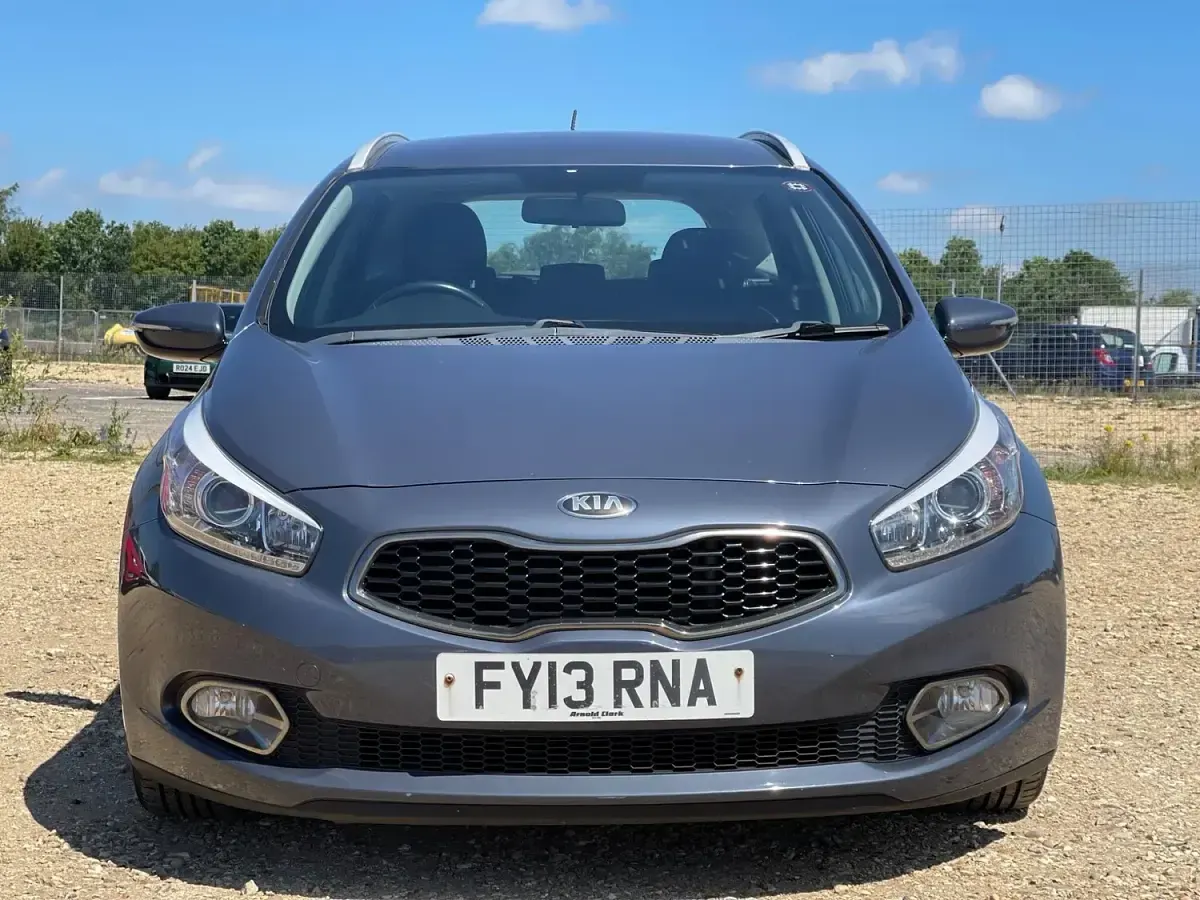 Used Kia Ceed Sportswagon 128 HP (94 kW) 2013 Blue Estate