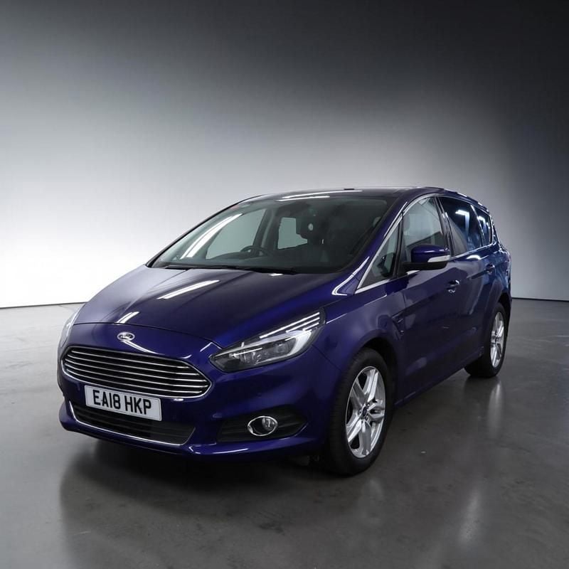 Used Ford S-MAX Titanium 180 HP (132 kW) 2018 Blue MPV