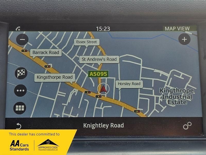 Used Land Rover Discovery Sport SE 180 HP (132 kW) 2016 Grey SUV