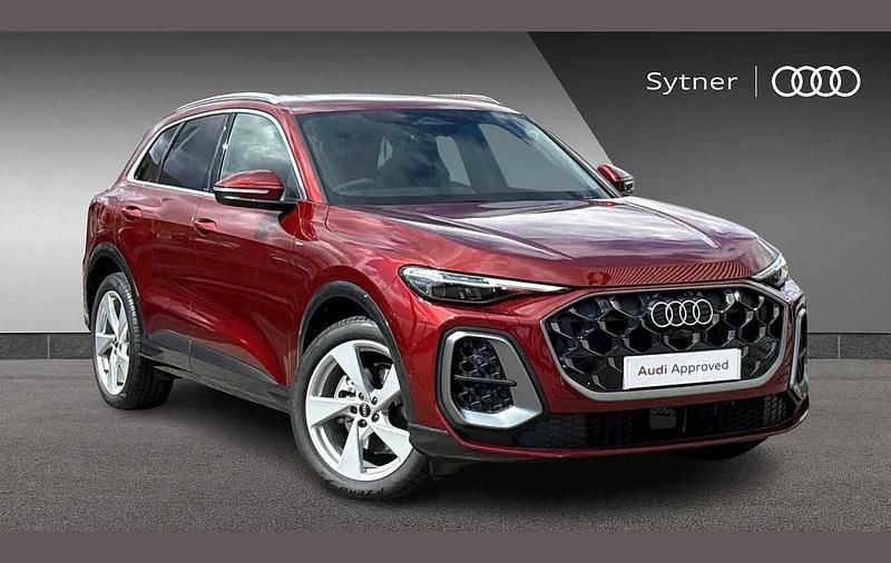 Red New 2025 Audi Q5 S-Line SUV | £48,000 - Image 1/4