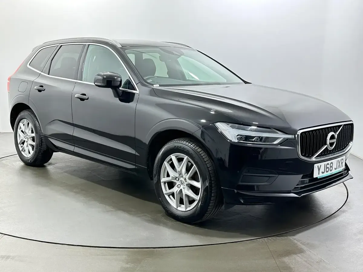 Used Volvo XC60 Momentum 190 HP (139 kW) 2018 SUV