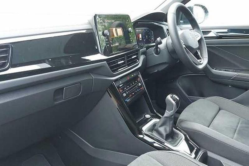Ny VW T-Roc 115 HK (84 kW) 2025 SUV