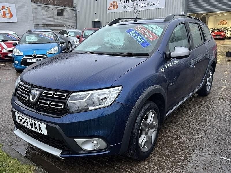 Cosmos blue metallic Used 2019 Dacia Logan MCV Comfort Estate | £6,999 (Fair price) - Image 1/1