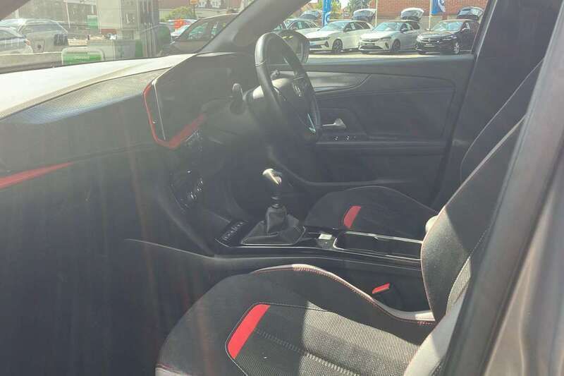 Image 3/3