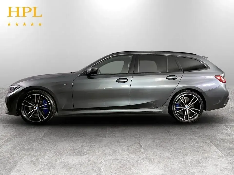Usado BMW 320 M Sport 2021 Gris Familiar