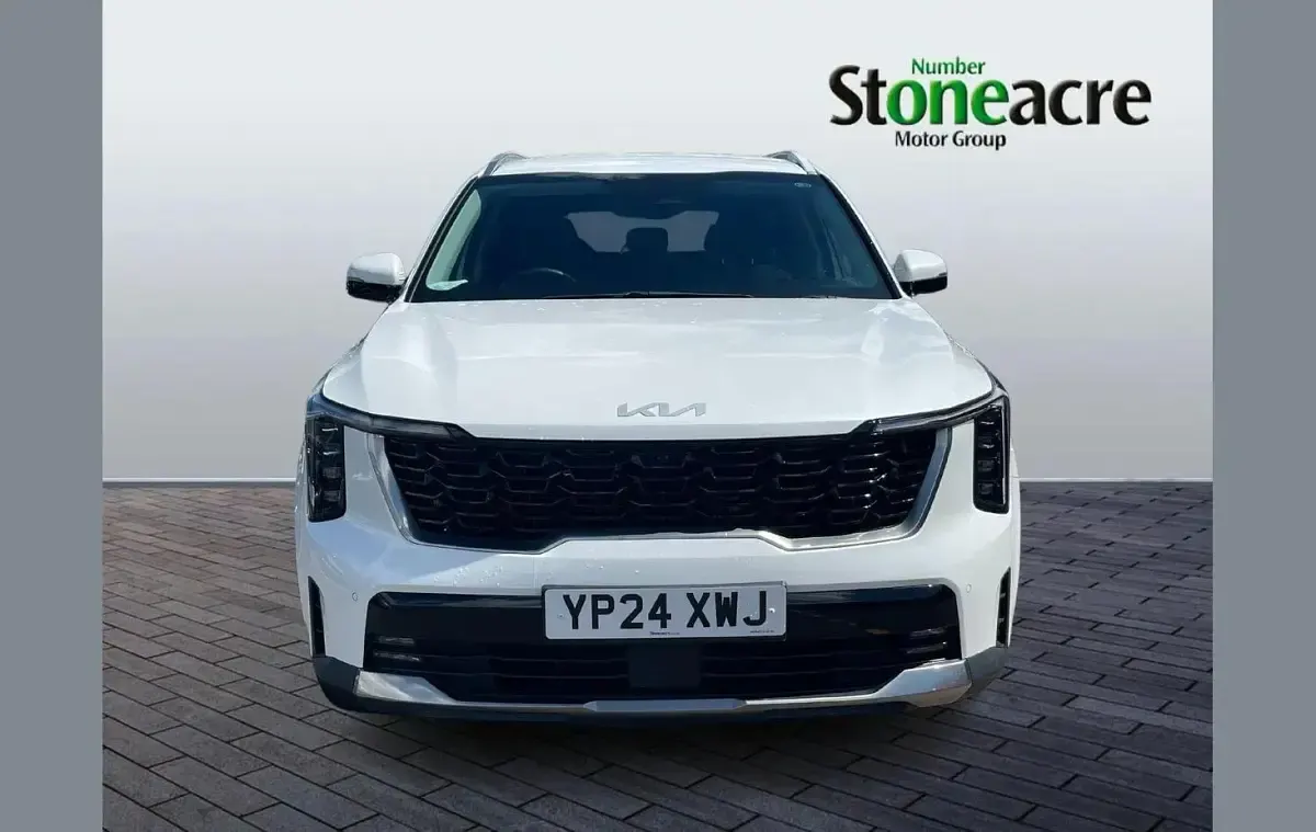 Used Kia Sorento 190 HP (139 kW) 2024 White SUV