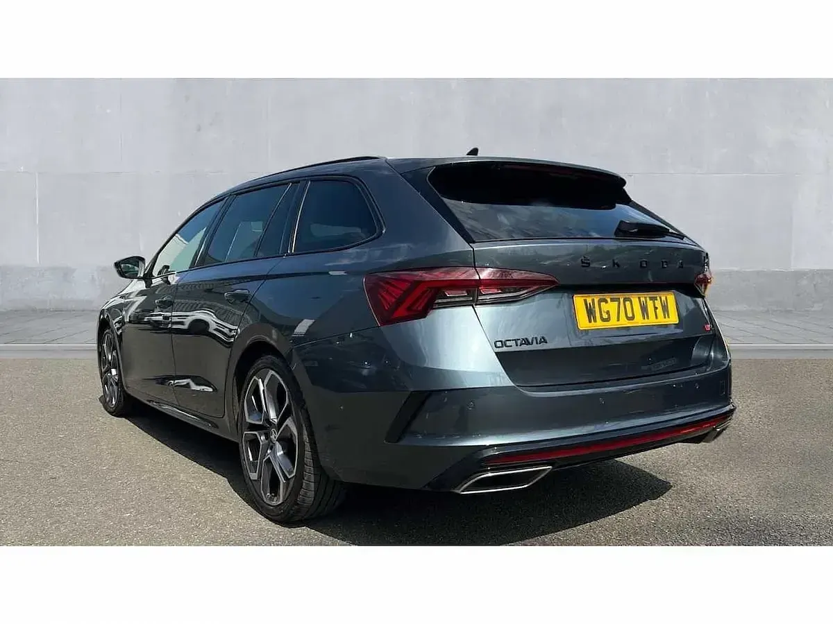 Used Skoda Octavia vRS 245 HP (180 kW) 2021 Grey Estate