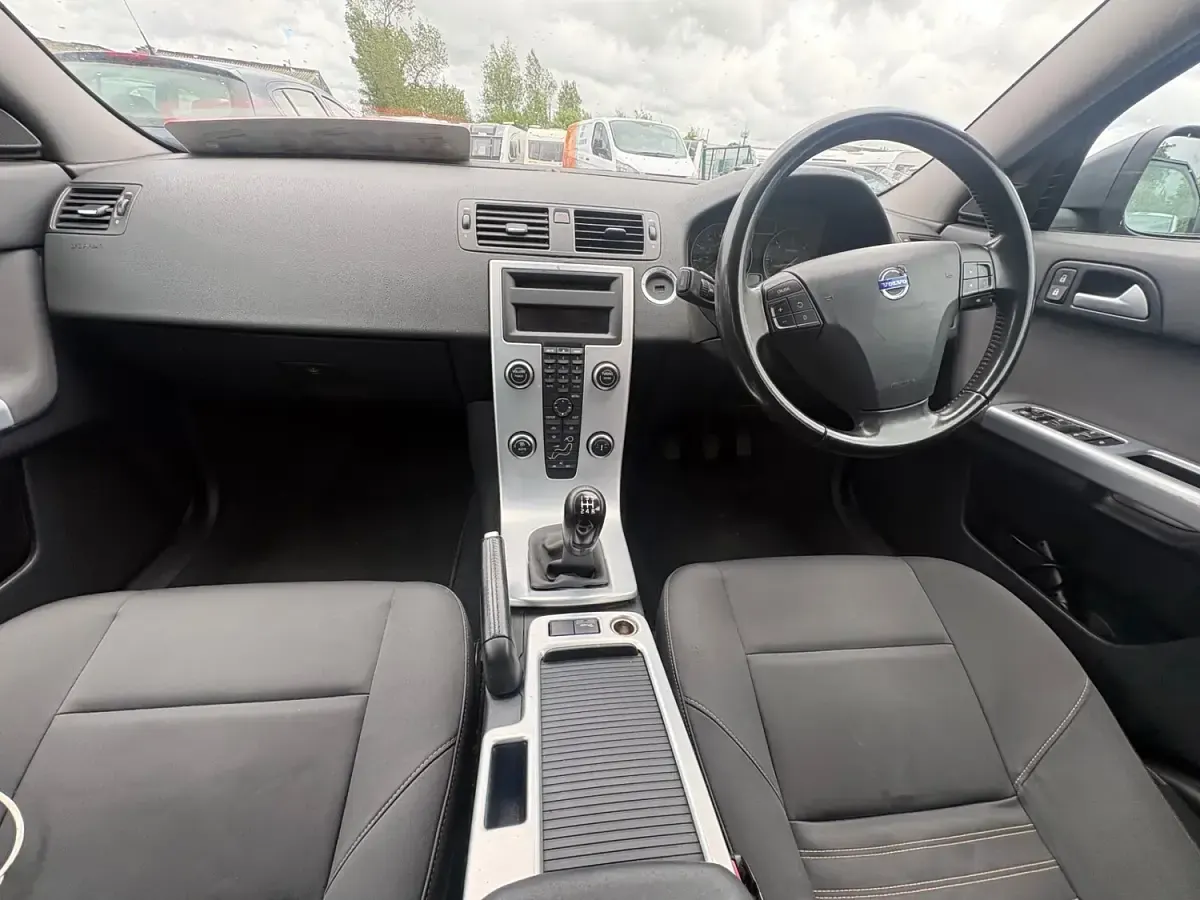 Used Volvo V50 SE 2010 Grey Estate