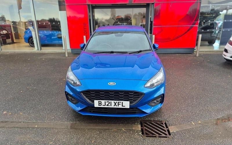 Used Ford Focus ST-Line 125 HP (91 kW) 2020 Blue Hatchback