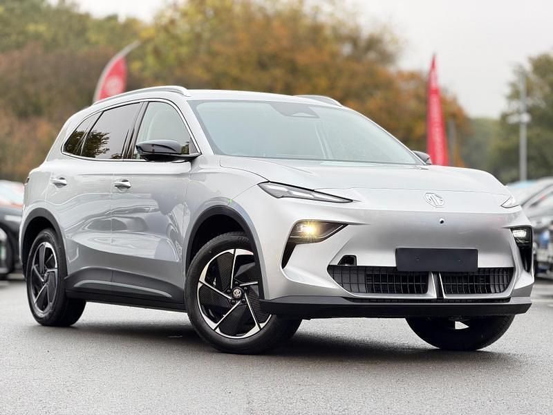 New MG MG5 EV Trophy 2025 Silver Estate