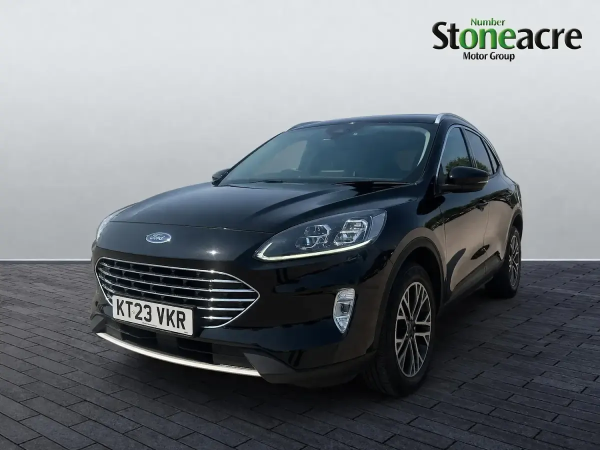 Used Ford Kuga Titanium 150 HP (110 kW) 2023 Black SUV