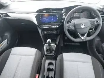 Used Vauxhall Corsa Design Edition 75 HP (55 kW) 2024 White Hatchback