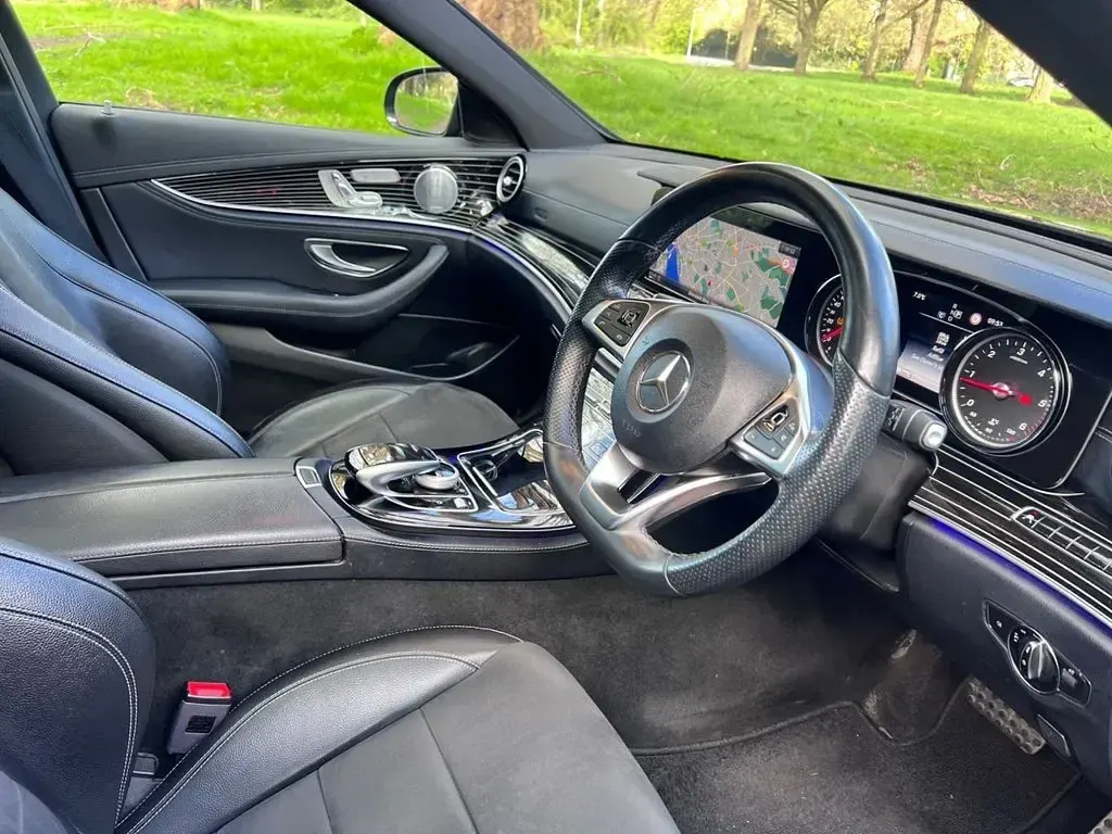 Used Mercedes E220 AMG line 2018 Blue Sedan