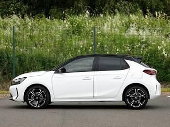 New Vauxhall Corsa 100 HP (73 kW) 2026 White Hatchback