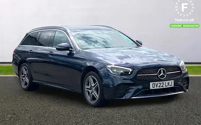 Used Mercedes E300 AMG line 306 HP (225 kW) 2023 Estate